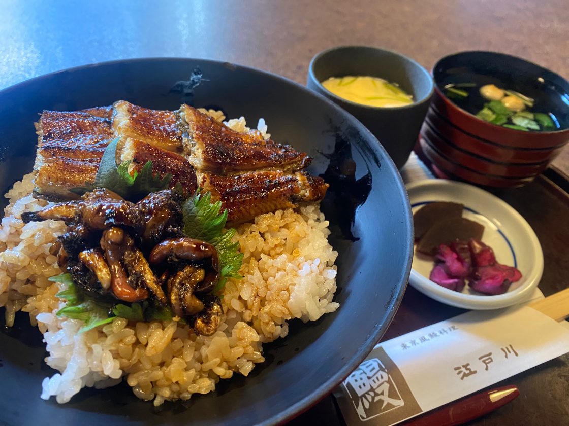 1/20(火)までの期間限定！鰻肝焼き丼を食べたい方は江戸川ならまち店さんへ急げ〜