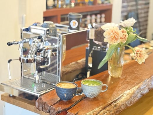 珈琲や無添加抹茶ラテ、コーヒーのカクテルも人気です