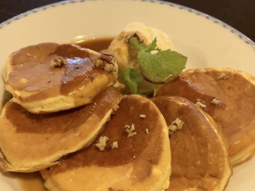 ふわしゅわ食感にうっとり。Gallery Cafe 容さんの「リコッタチーズのふわふわパンケーキプレート」
